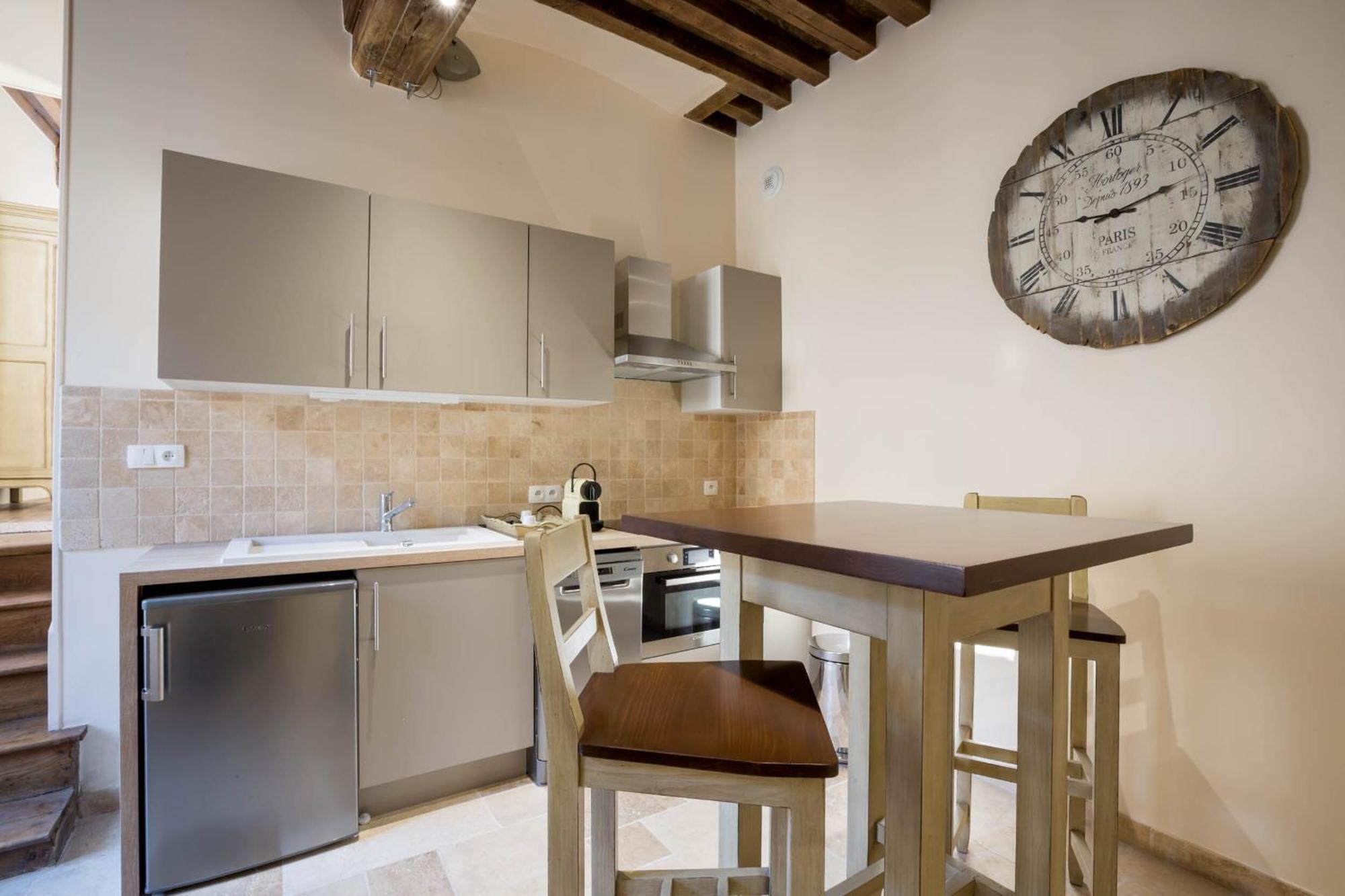 Le Cara - 4 Appartements Calmes Et Chics Au Coeur De Beaune Beaune  Chambre photo